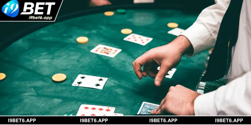 Luật chơi game Blackjack đơn giản